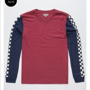 Large Checkered Stripe Mens T-shirt (Tilly’s)